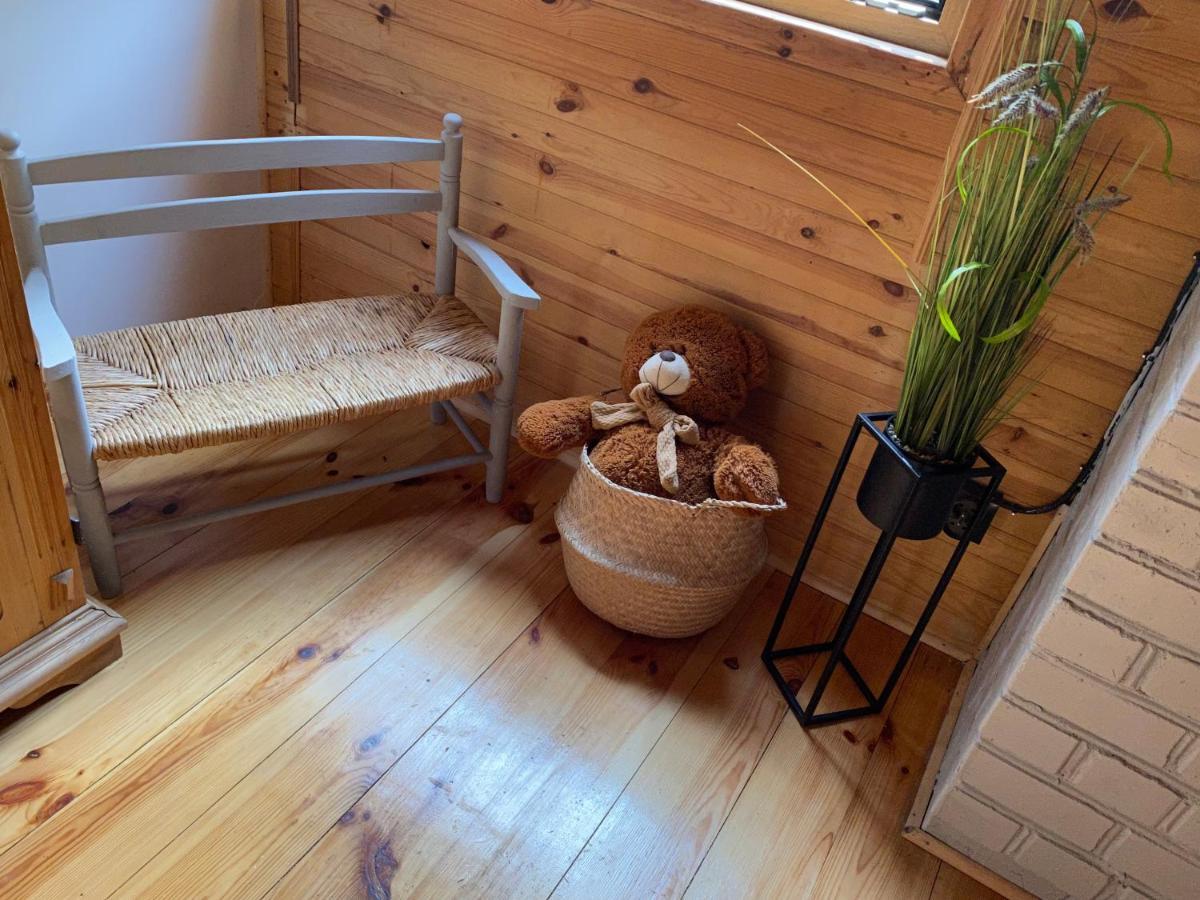 Domek Serce Lasu Гуткі Екстер'єр фото