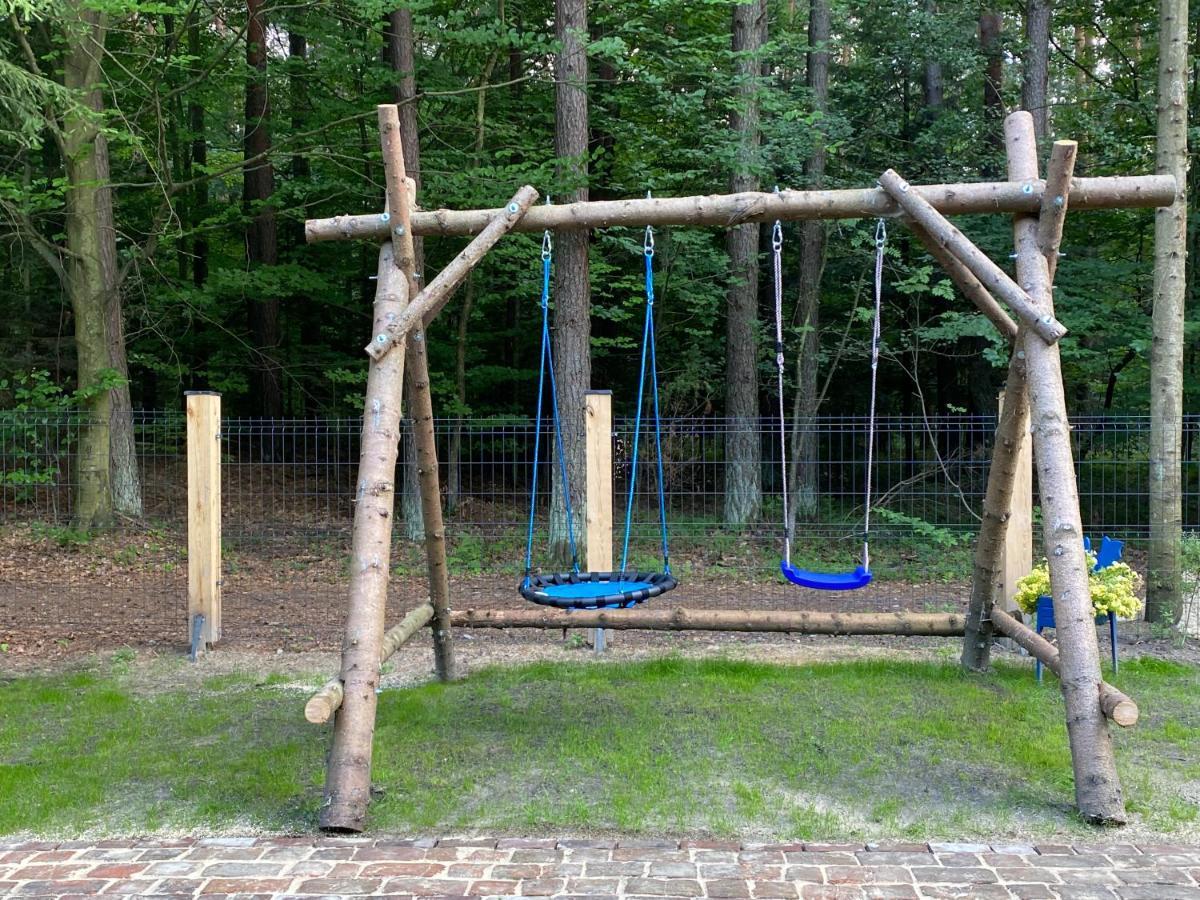 Domek Serce Lasu Гуткі Екстер'єр фото